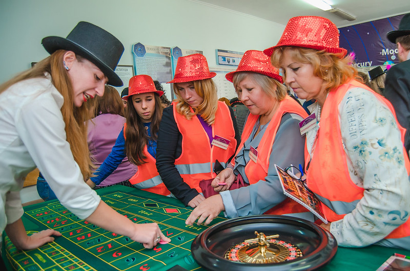 Отметить День строителя в Дніпрі с Квесторией