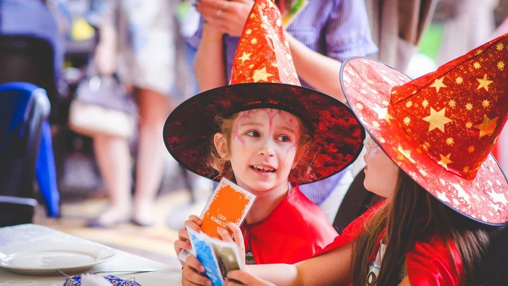 Виїзний квест для дітей &laquo;Два королівства&raquo;<span class='mob'>: може, застосуємо магію?</span>