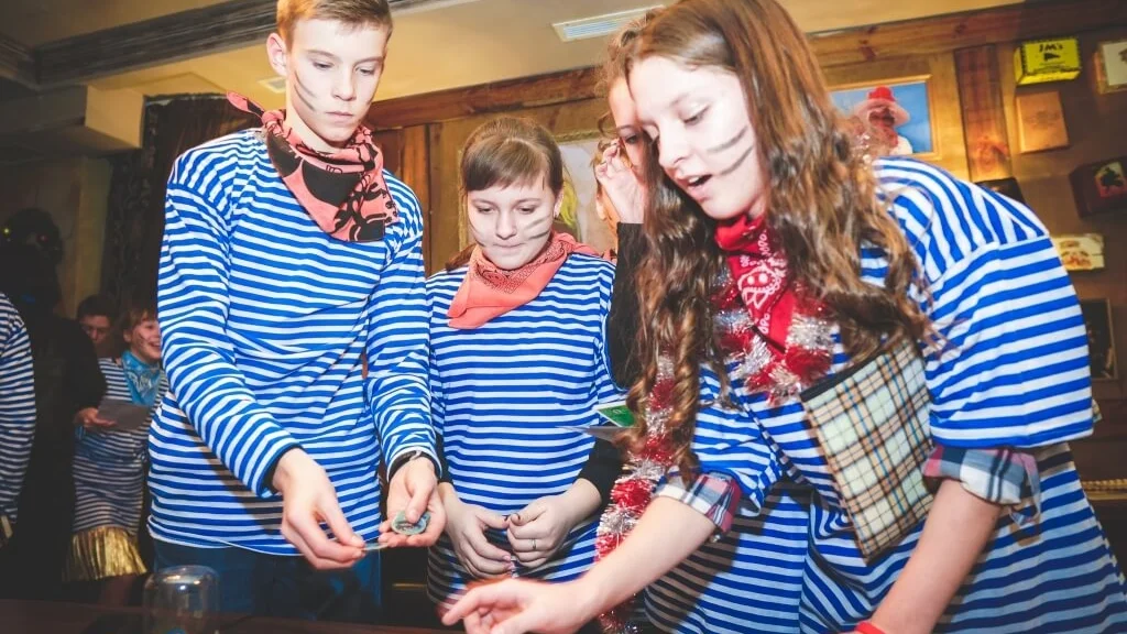 Ким були гравці насправді — вони дізнаються тільки у фіналі.